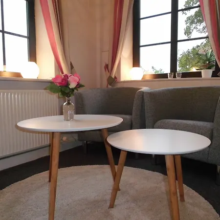 Give City Apartments 아파트