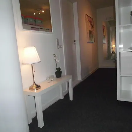 Give City Apartments 기브