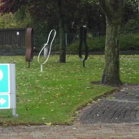 Give City Apartments 기브