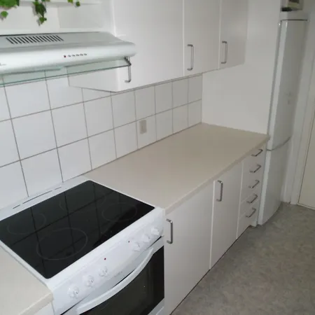 Give City Apartments *